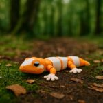 Gripzard gecko, articulated 3D model, PrintForge, 12x7x2 cm, crafted with PLA, BPA Free, Orange & White - Image 2